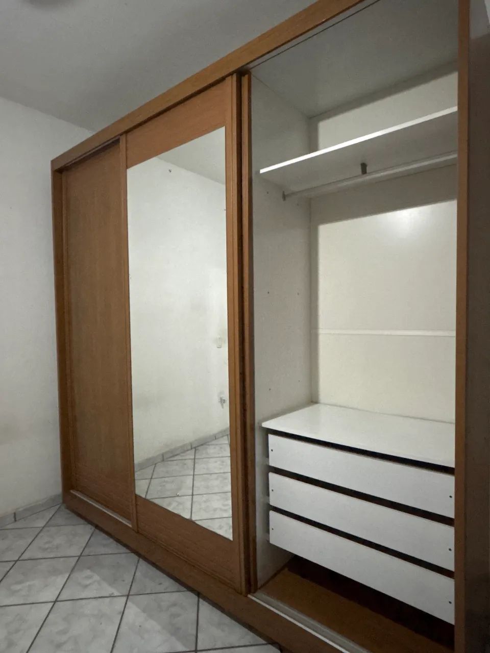 Guarda roupa de casal - Foto 5