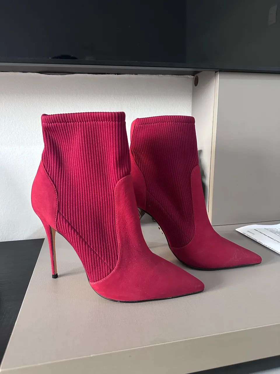 Bota moderna - Marca Carrano 