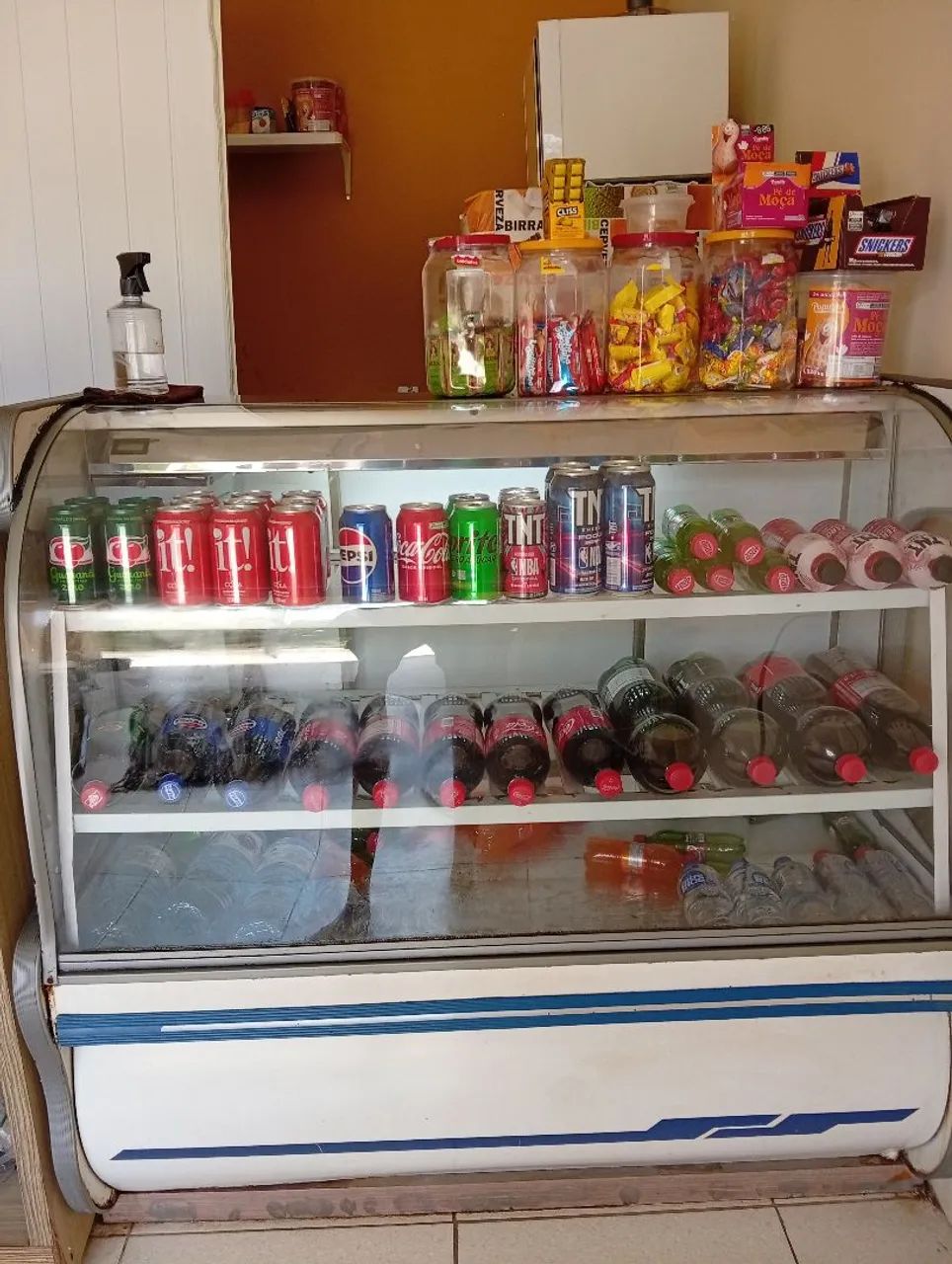 Vende-se freezer.