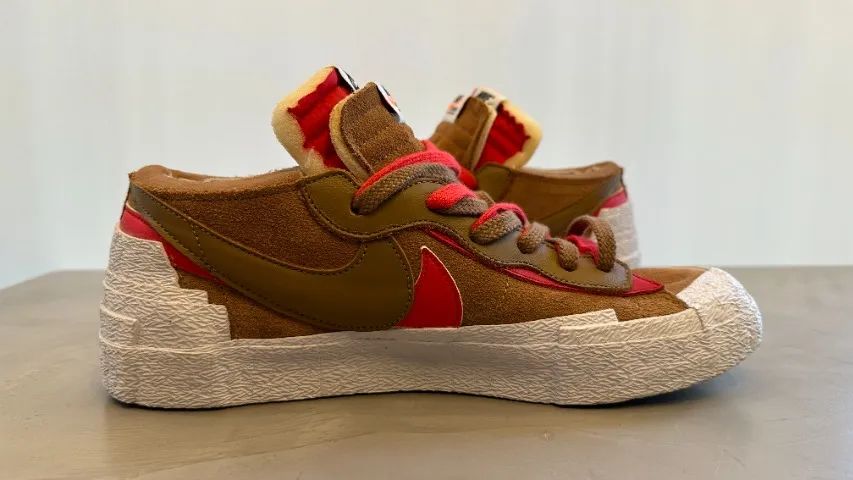 Tênis Sacai x Nike Blazer Low British Tan - Foto 4