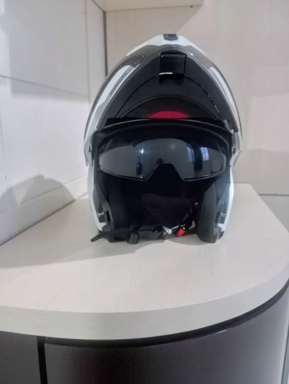 Capacete articulado 