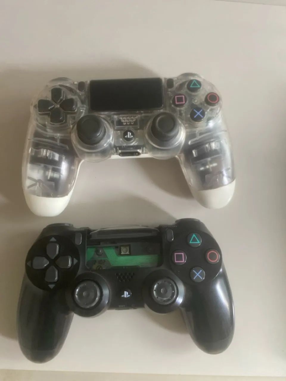 Controle de PS4 para retirada de peças