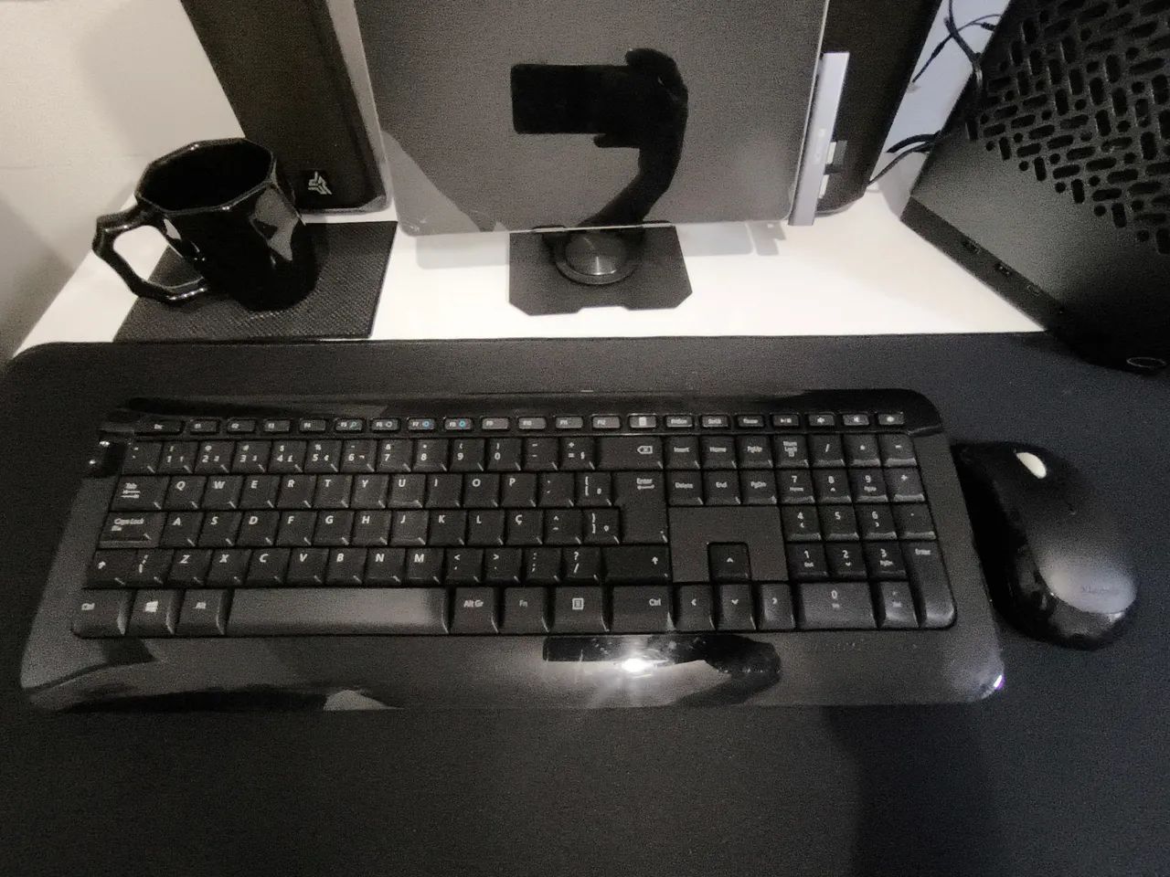 Teclado + Mouse Wireless Keyboard 850