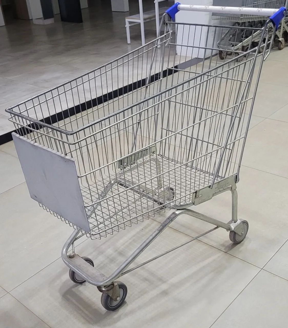 Lote com 130 Carrinhos de Supermercado 210 Litros - Rod-Car e Artefapi (Rodas Boas) - Foto 4