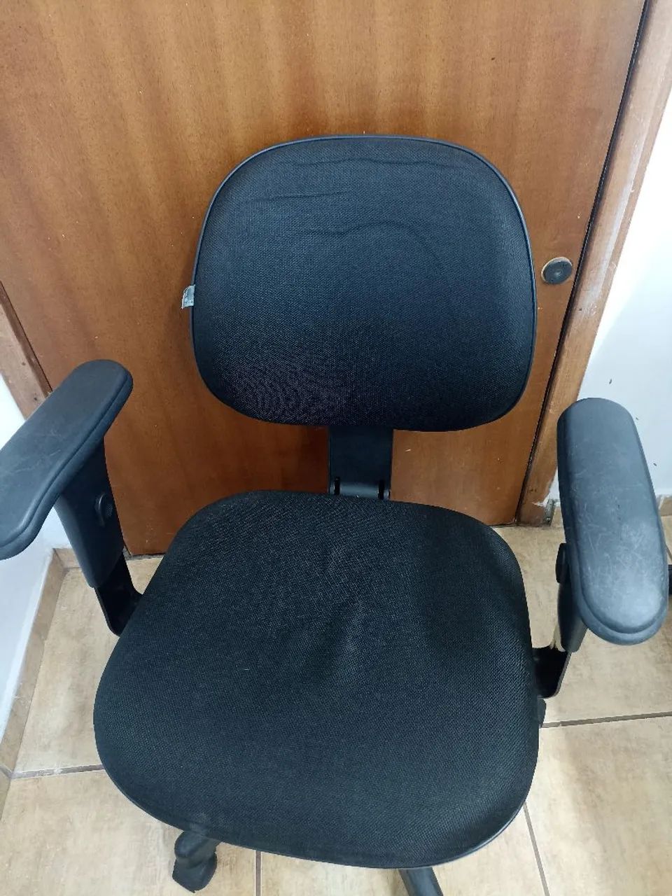 Vendo cadeira giratória 