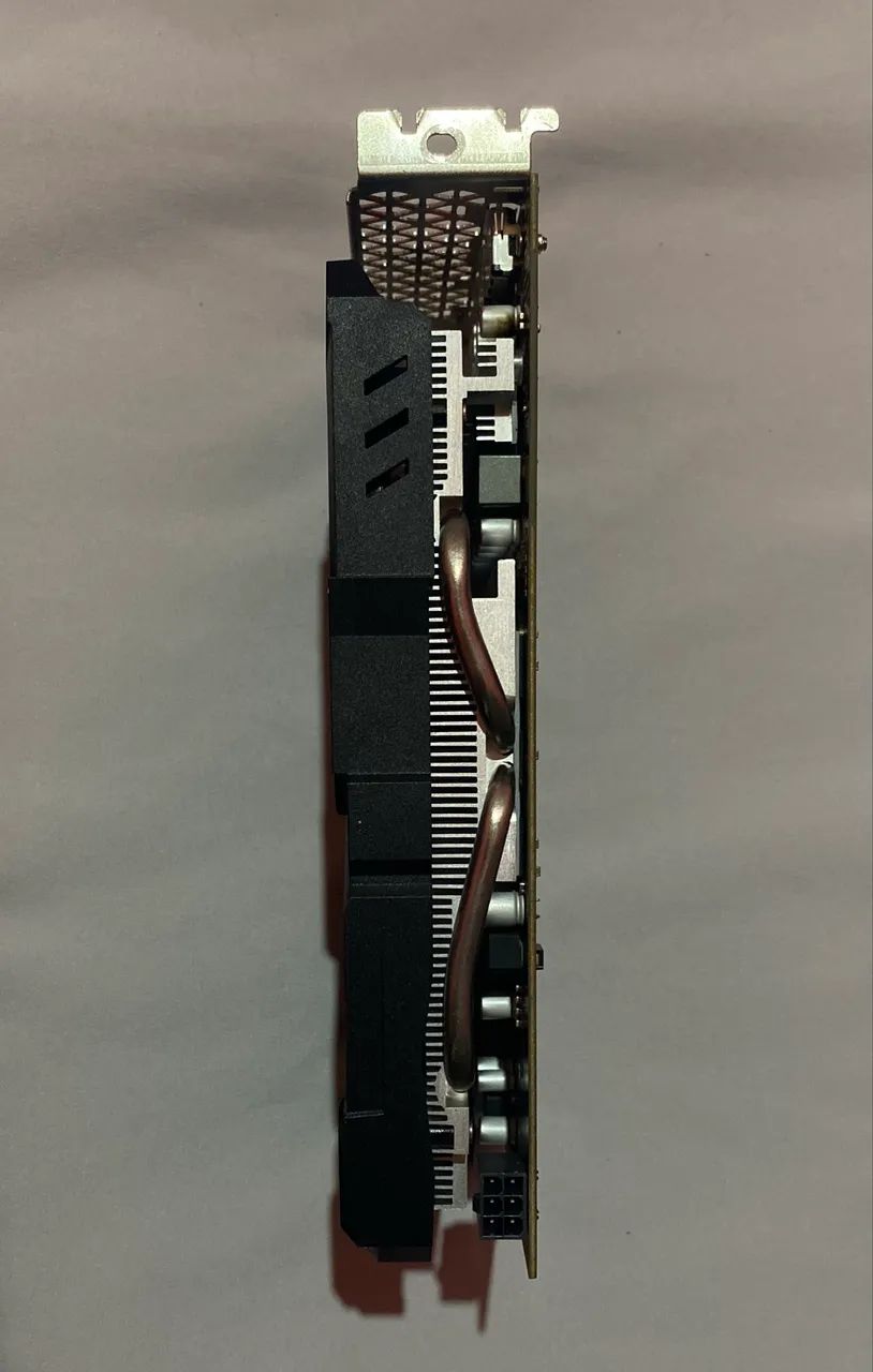 RX 580 2048sp 8GB(Com Defeito) - Foto 2