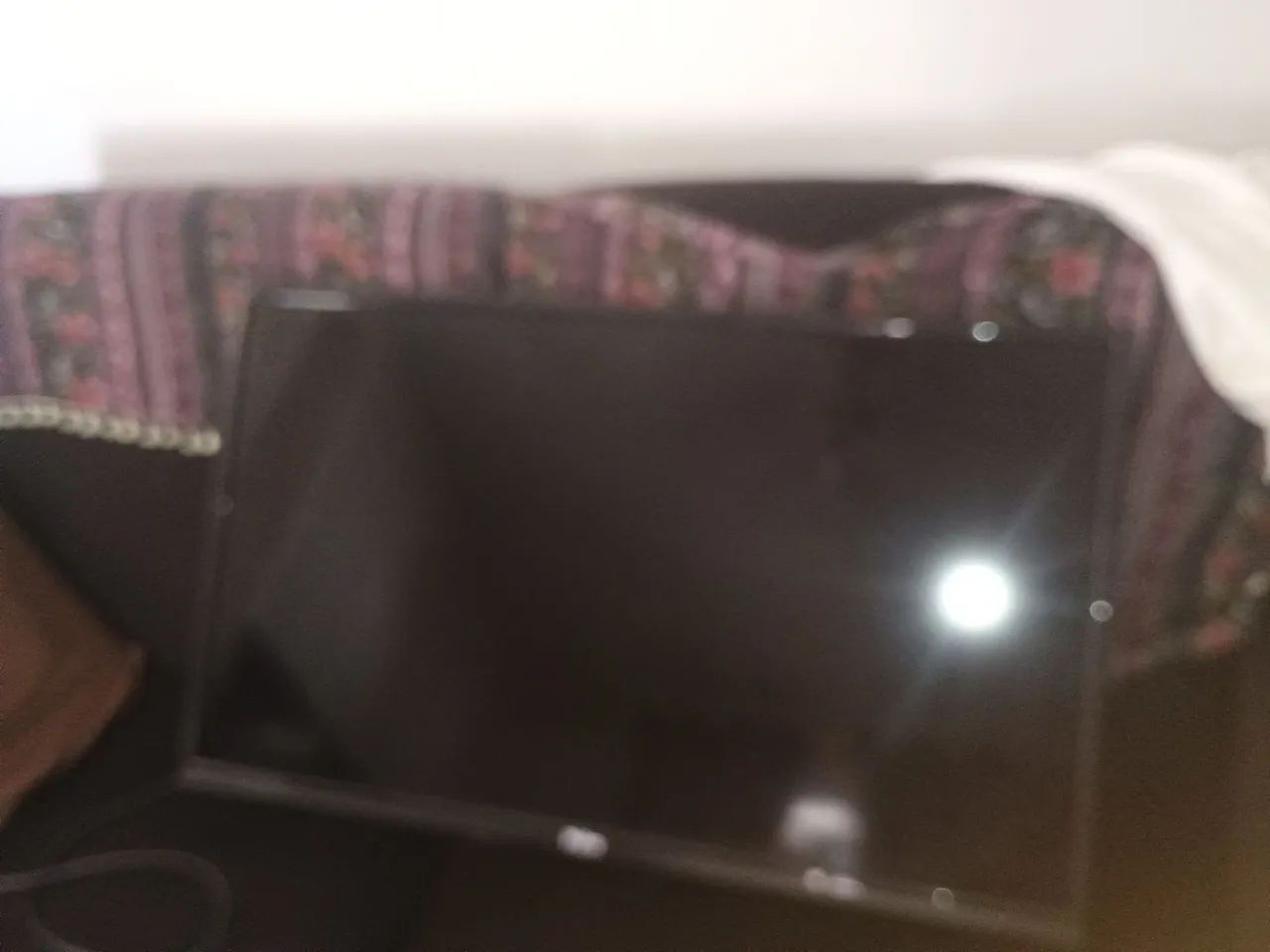 VENDO UM TELEVISOR PHILCO 