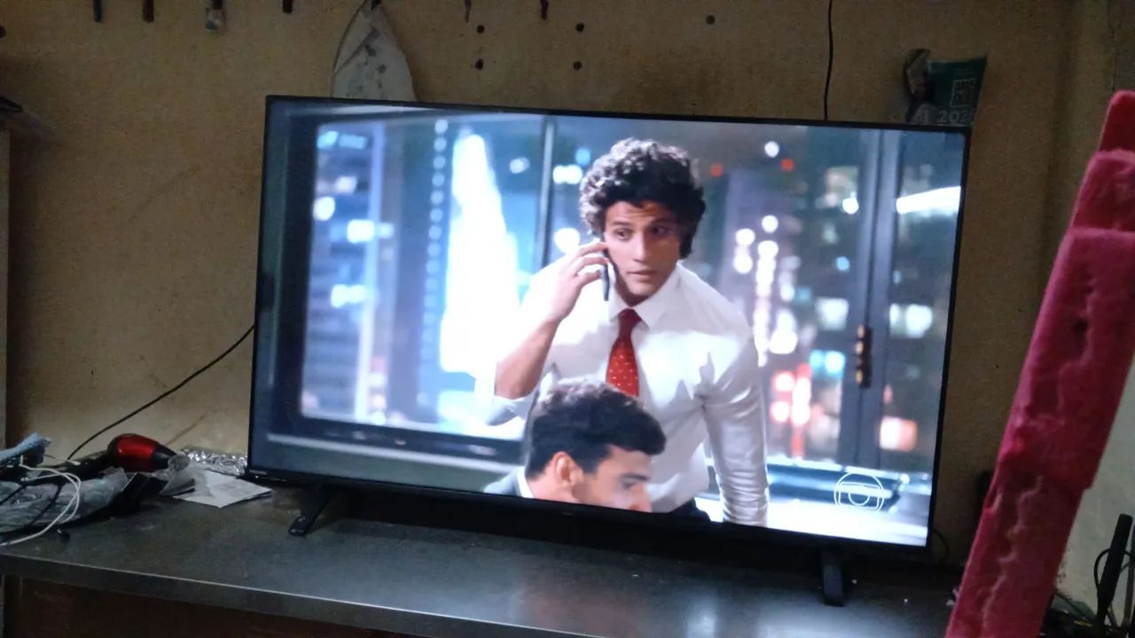 Smart Tv Toshiba 55 apolegadas - Foto 3