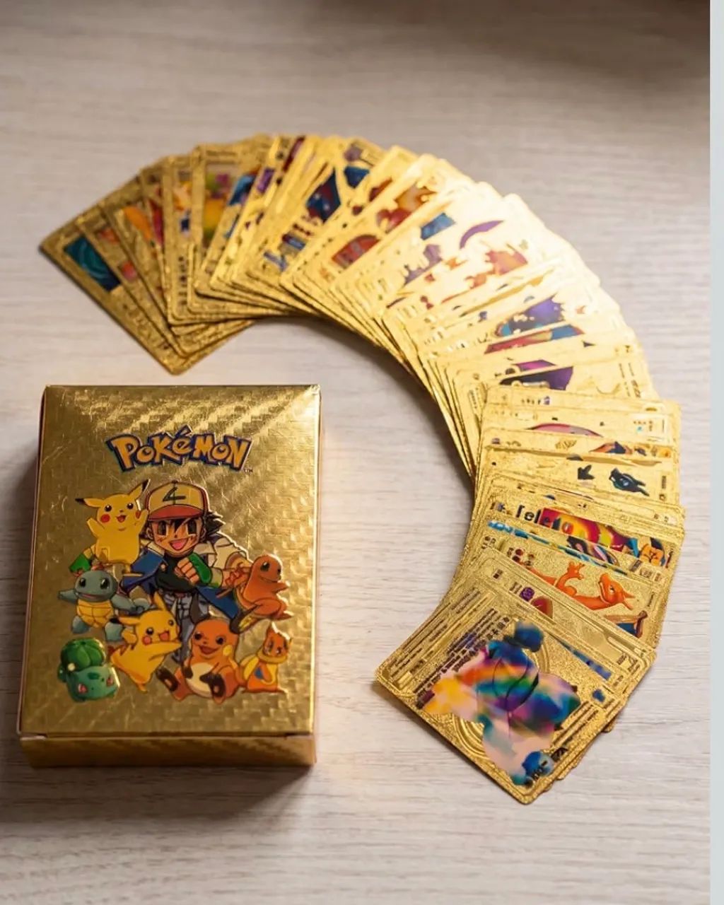 Cards Pokémon dourada - Foto 4