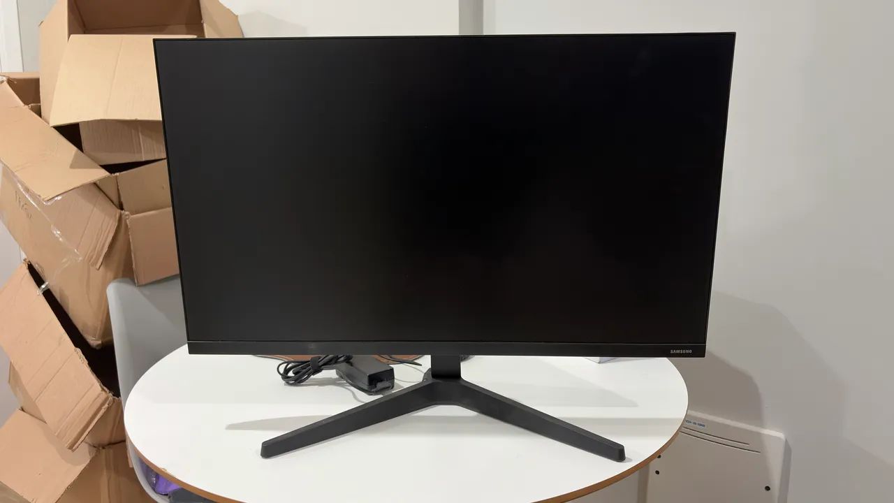Monitor Samsung 28 polegadas 4K - Foto 2