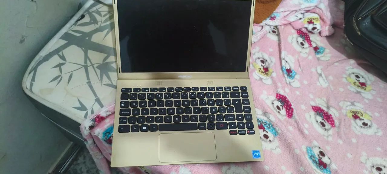 Vendo notebook simples pro dia a dia  - Foto 2