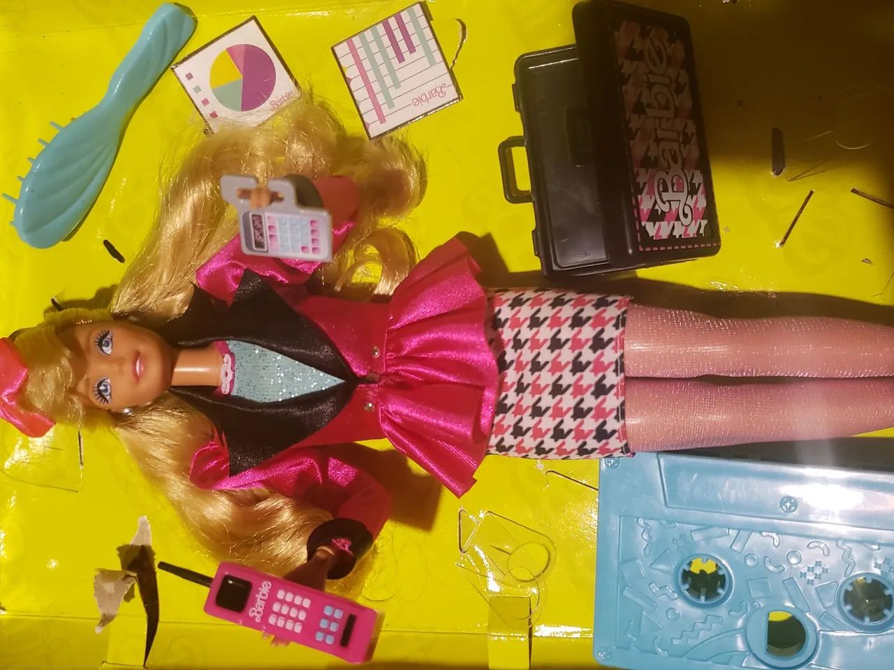 Boneca barbie coleção 80 reweds - Foto 6