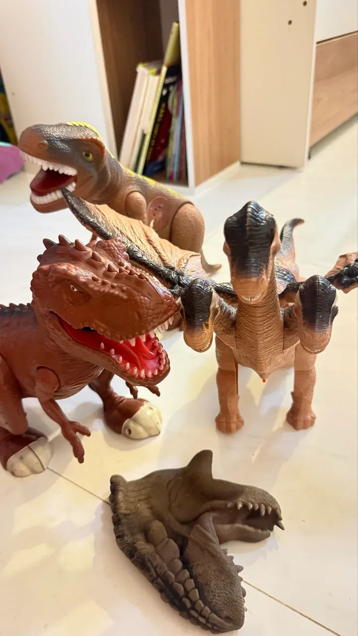 Kit dinossauros brinquedos  - Foto 5