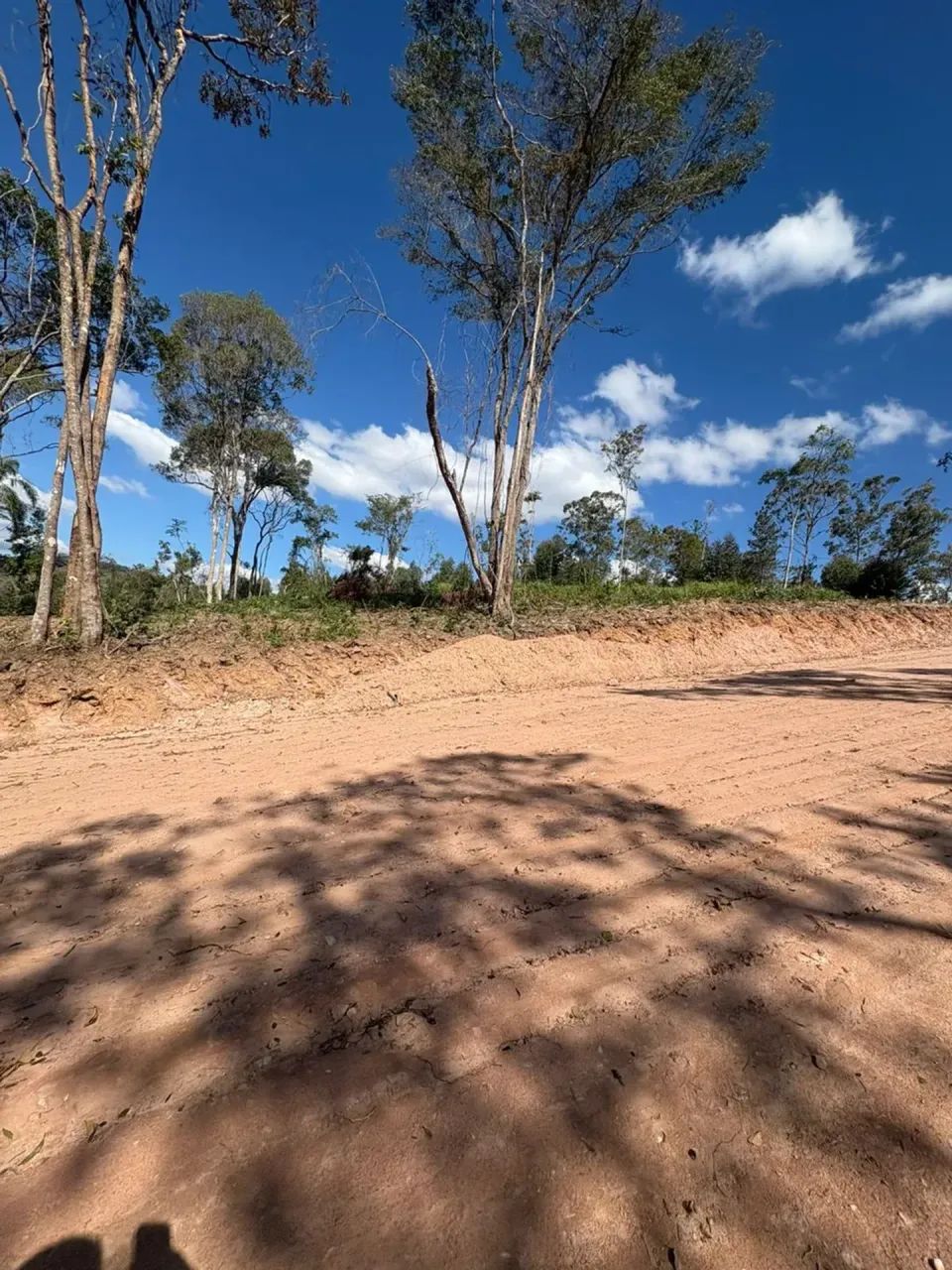 Vendo terreno de 1.000m² em Mairinque