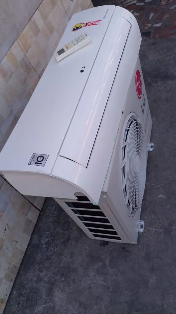 Split LG dual inverter 12.000  - Foto 5