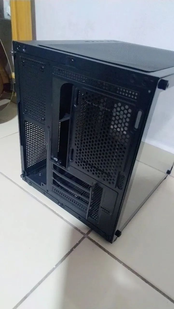 Gabinete Aquário mATX iTX - Foto 2