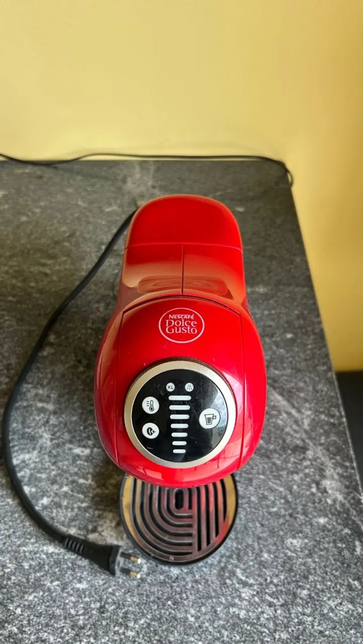 Vendo cafeteira Dolce Gusto - Foto 3