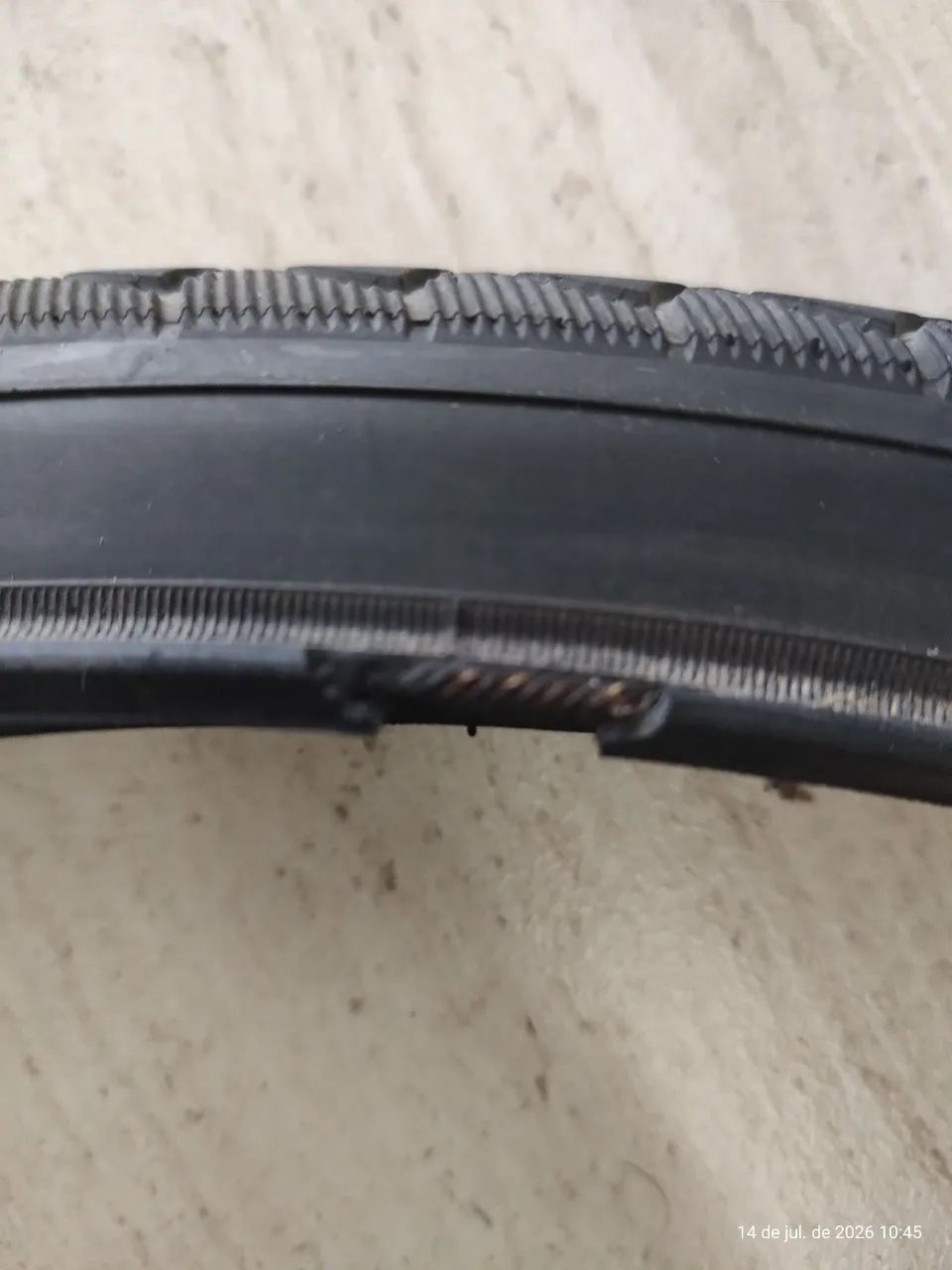Pneu Pirelli 700X35 - Foto 2