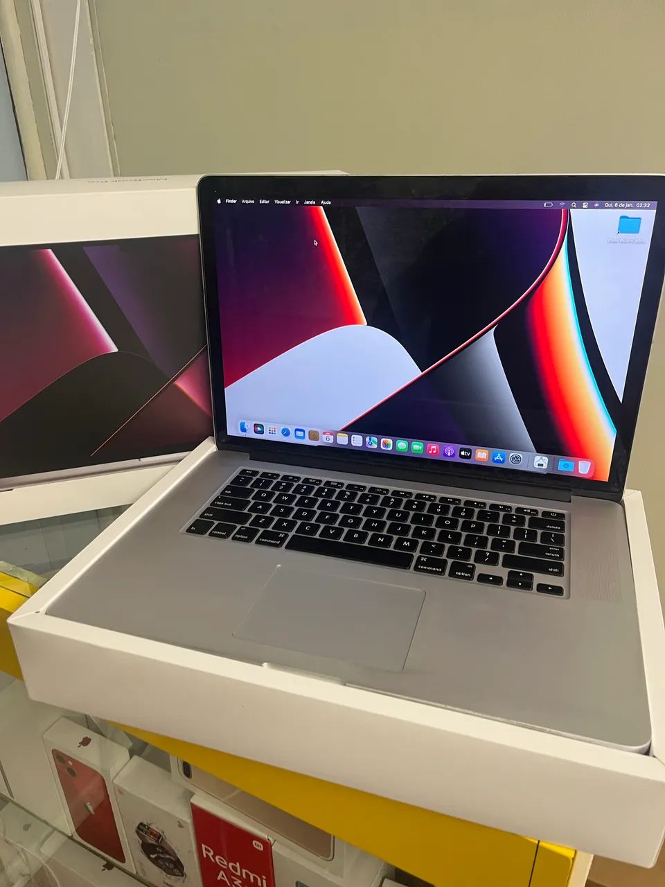 MacBook Pro 16? Core i7 RAM 16gb SSD 256gb - Notebooks - Centro
