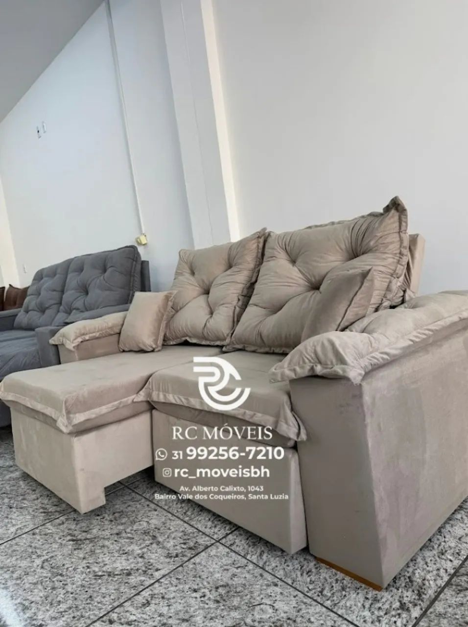Sofá Retrátil e Reclinável 2m pillow 16cm  - tecido veludo - Otimo Preco