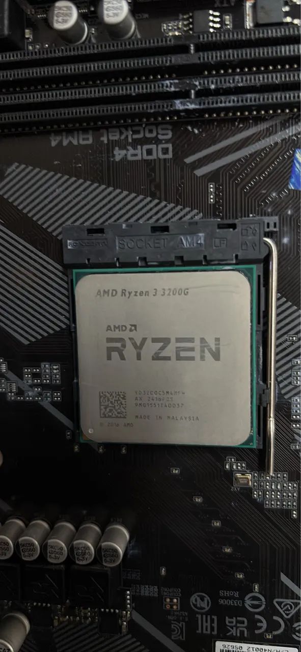 Processador AMD Ryzen, placa mãe e espelho - Foto 5