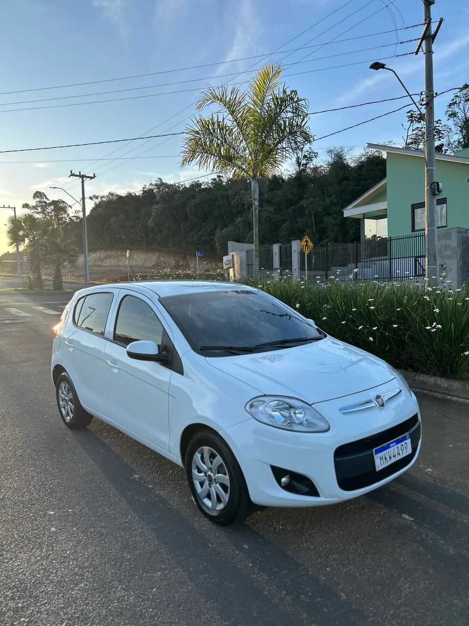 Fiat Palio Attractive 1.0 EVO Fire Flex 8V 5P 2014 - Foto 2