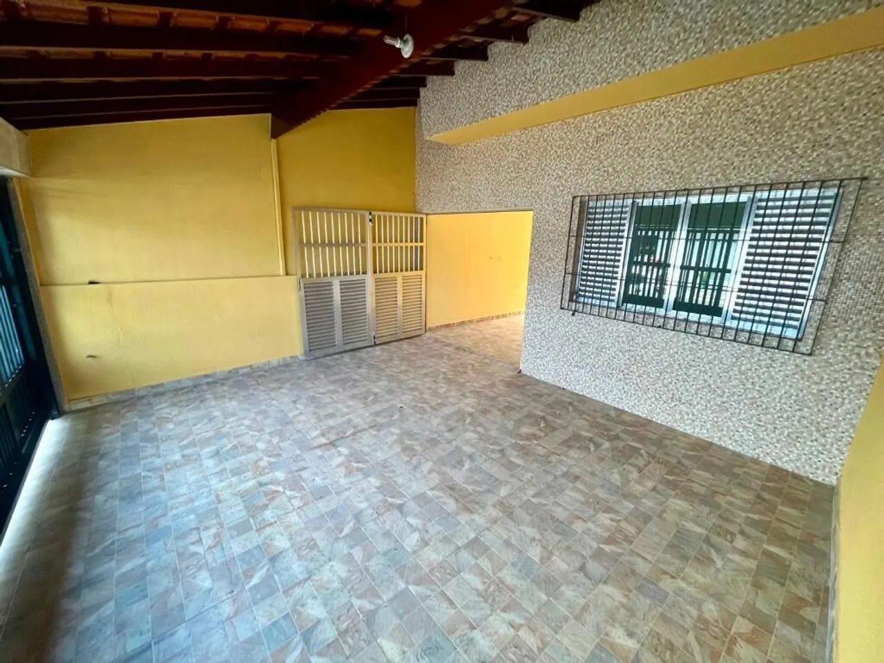 Casa 2 Quartos - 400 Metros do Mar - Vila Caiçara - Praia Grande