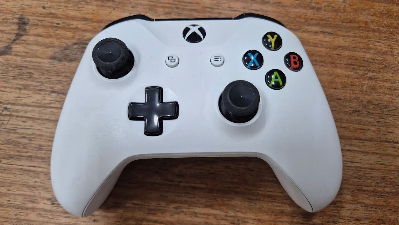 Controle do Xbox One S funcionando 100%