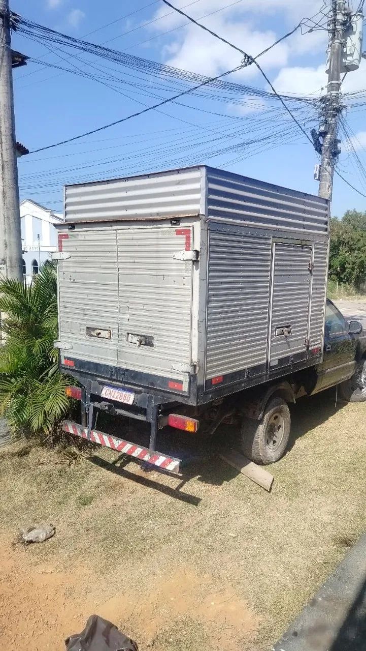 Baú  de s10 Kia bongo