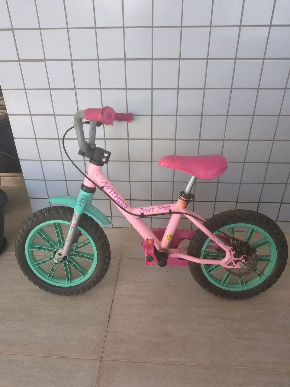 Bicicleta infantil aro 14 - rosa Nathor - Foto 2