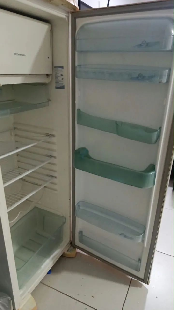 Geladeira degelo 110v - Foto 4
