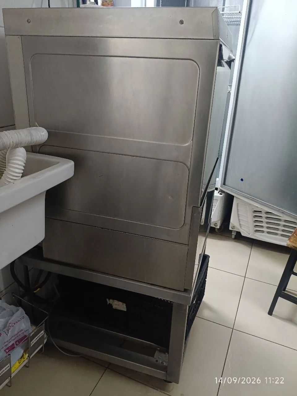Vendo máquina industrial de lavar  - Foto 4