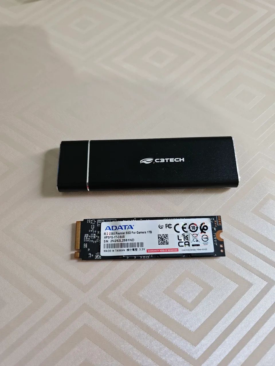 SSD ADATA 1TB NVMe PCIe 4.0 + Case USB