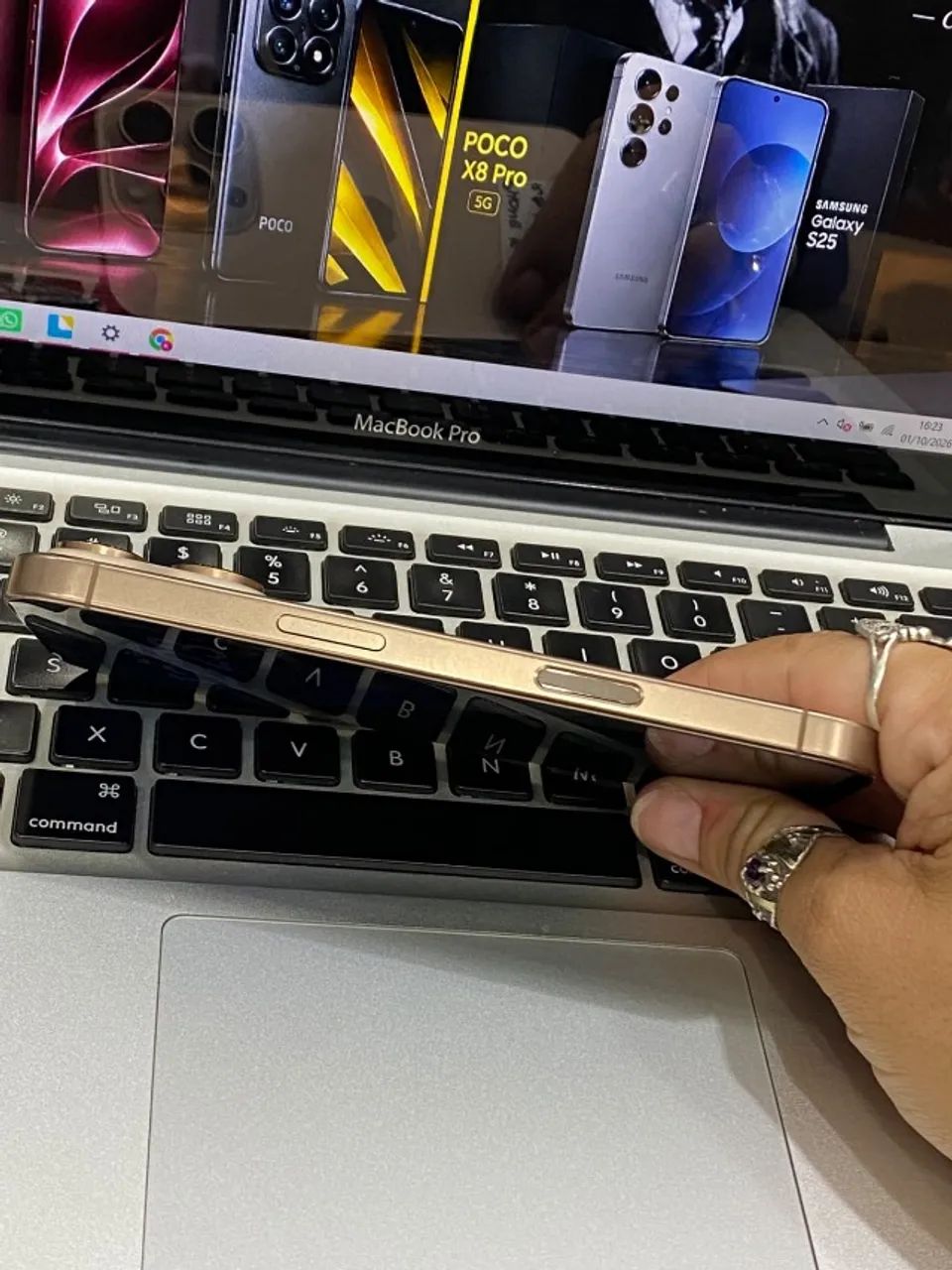 IPHONE 16 PRO  - Foto 3