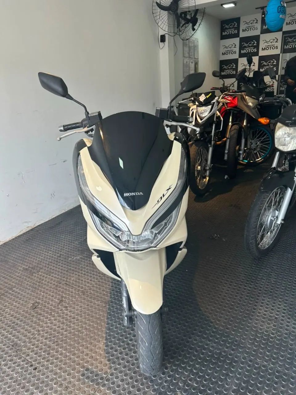 Pcx Dlx 150cc 2019 com 45 mil km. Super nova! - Foto 2