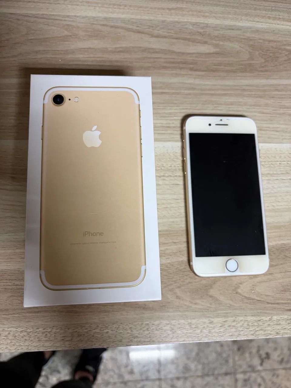 iPhone7 32GB na caixa e com NF - Foto 2