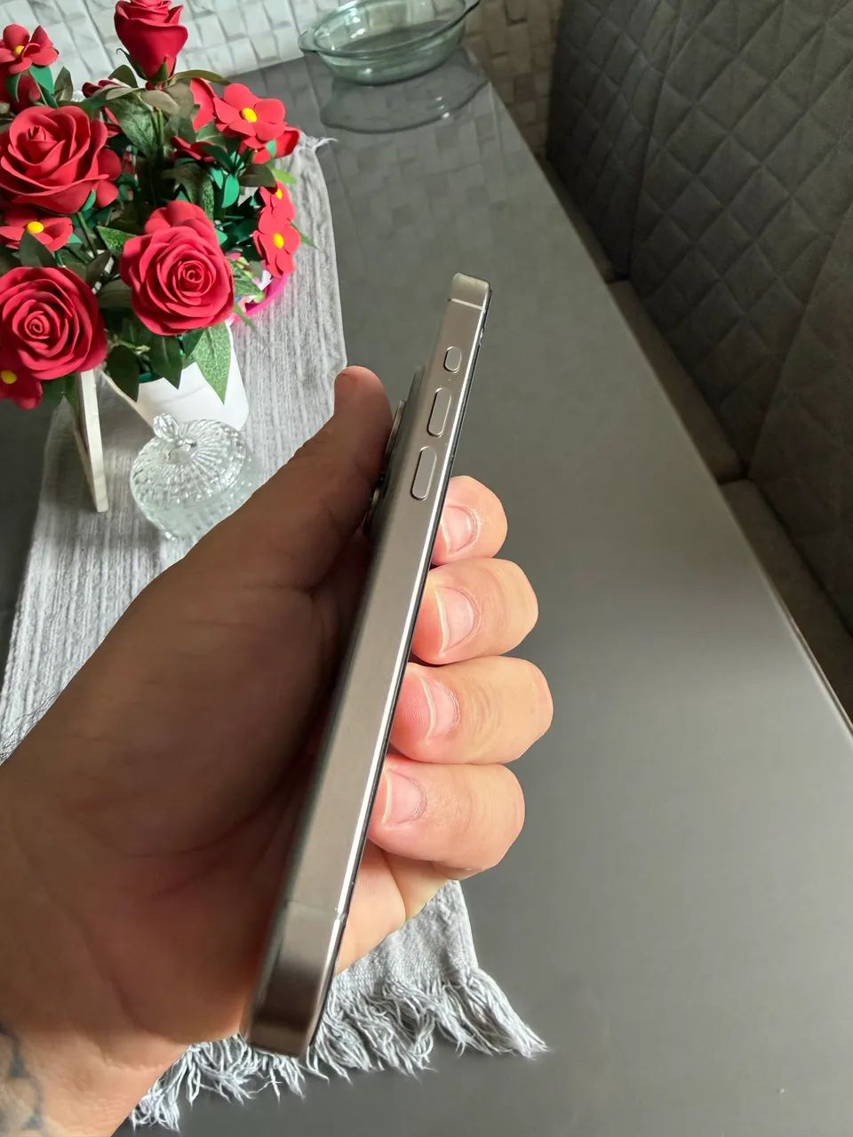 iPhone 15 PRO - Foto 2