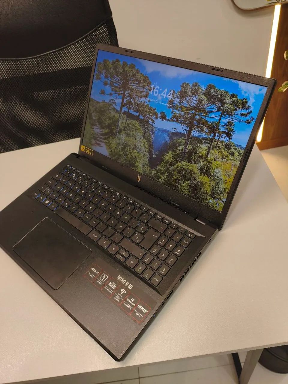 Notebook Acer Nitro V15 Ryzen 7 - Foto 4
