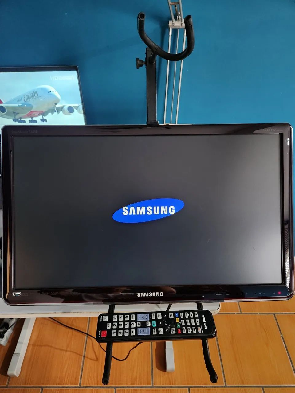 Monitor / TV Samsung SyncMasterTA350 24" FHD - SEM BASE DE SUSTENTAÇÃO 