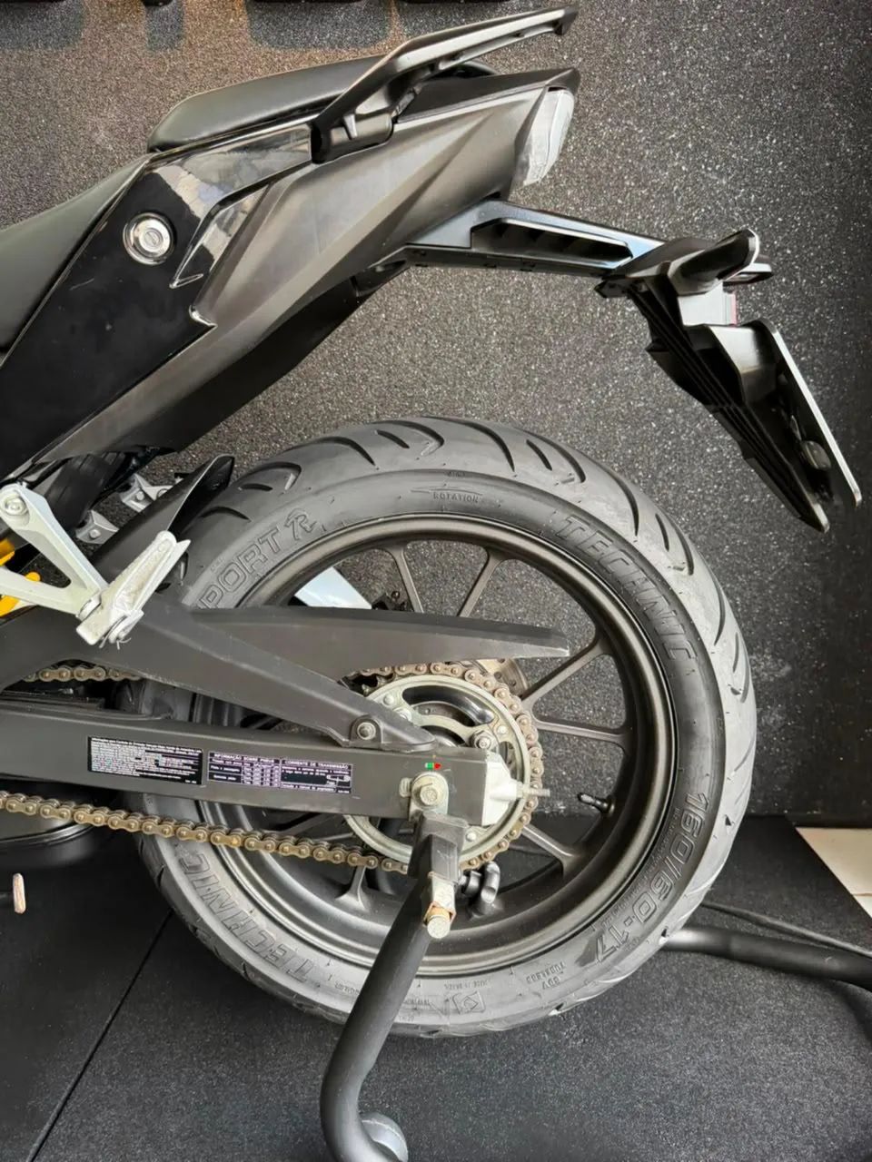 HONDA CB 300F ABS - 2024  - Foto 3