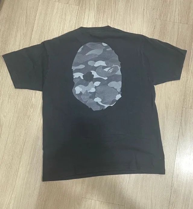 BAPE - Camiseta Big Ape Camo - g - Foto 2