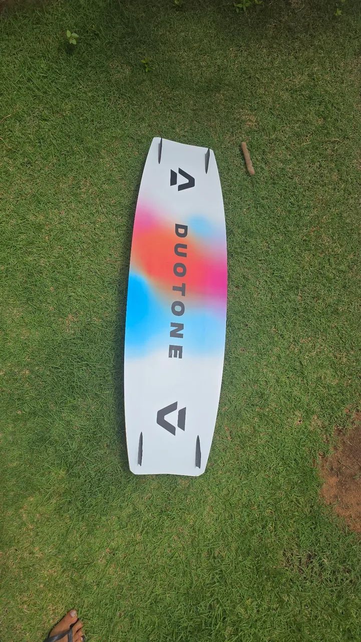 kitesurf prancha duotone select - Foto 5