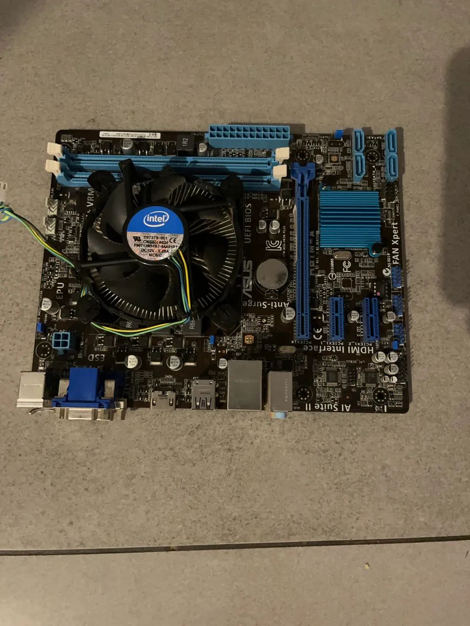 Kit Placa-mãe ASUS H61M-A/BR + Processador Intel + Cooler - Funcionando. - Foto 5