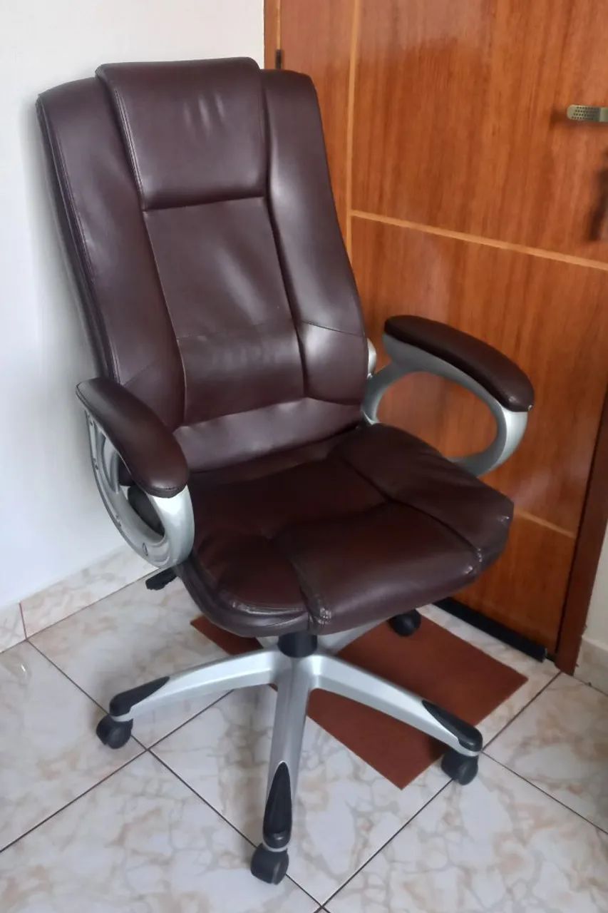 CADEIRA PRESIDENTE 