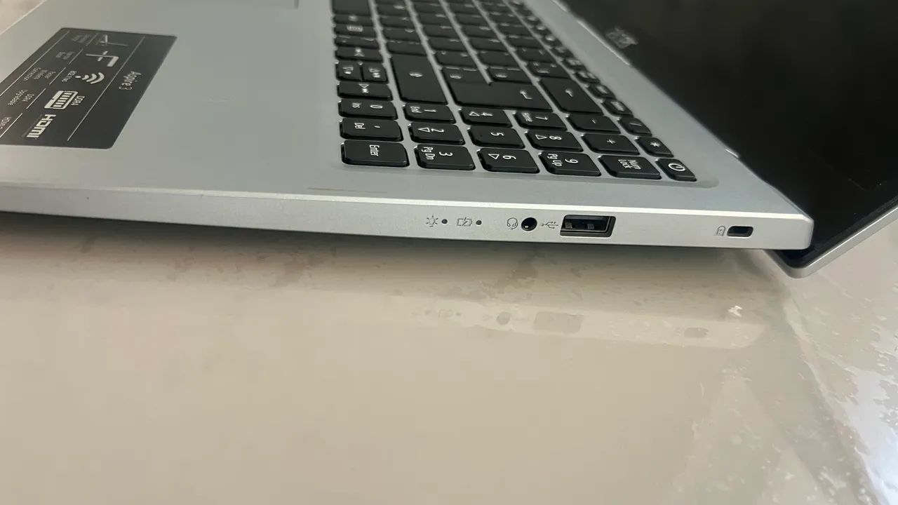 Notebook Acer Aspire 3  - Foto 5