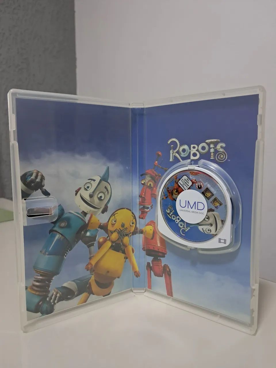 FILME UMD ROBOTS PSP  - Foto 2
