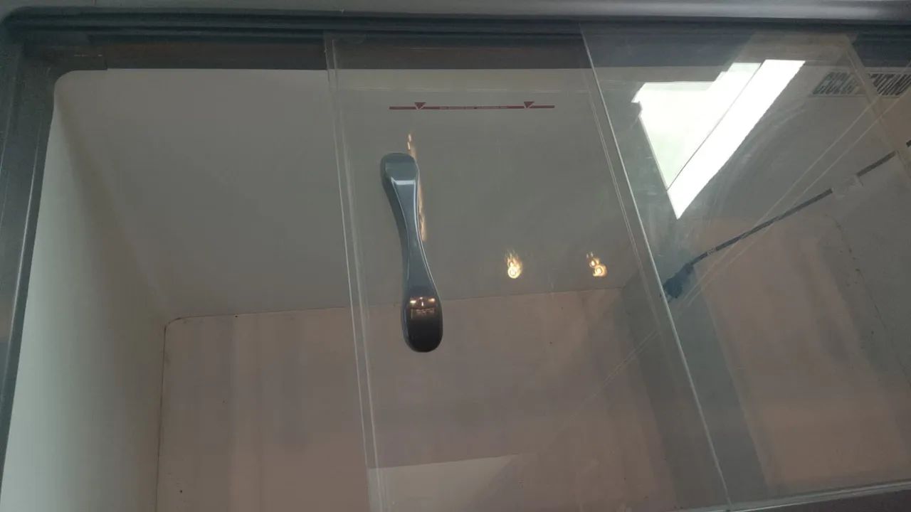 Freezer plano com vidro gelopar - Foto 2