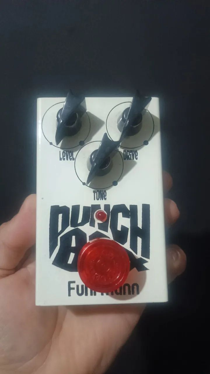 Pedal punch box 