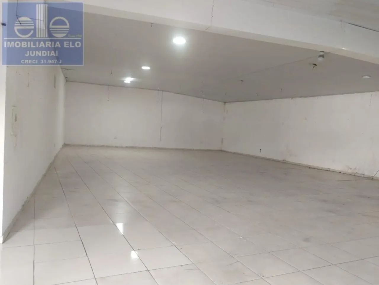 SALÃO COMERCIAL COMERCIAL em Várzea Paulista - São Paulo, Centro - Foto 2