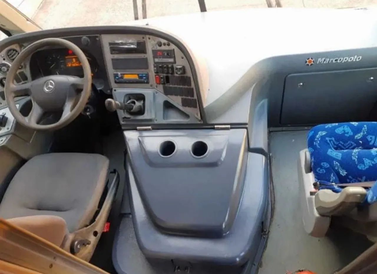 Micro Ônibus Marcopolo MB Sênior (Com WC) - Ano 2015 - Foto 5